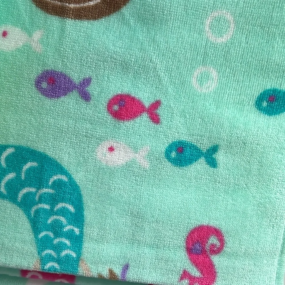 Tommy Bahama Kids Mermaid Beach Towels Aqua and Pink 100% Cotton 2 pc NEW